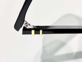 Picture of Louis Vuitton Sunglasses _SKUfw77668732fw